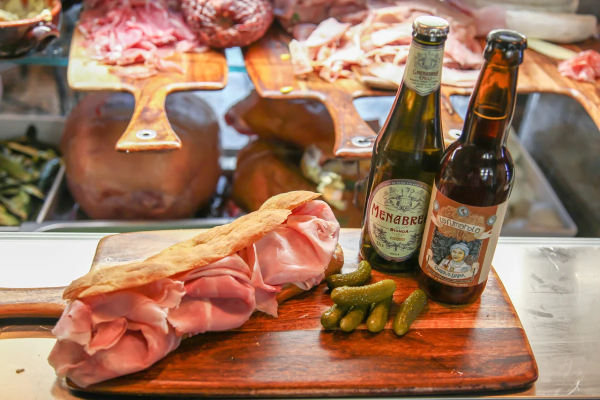 Un panino in compagnia